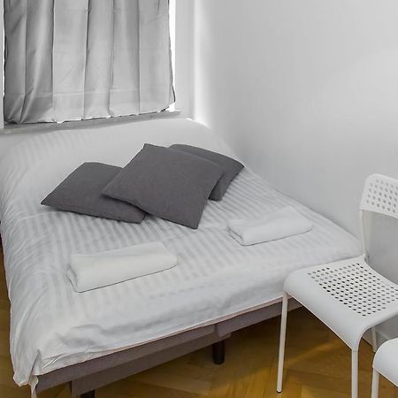 Metro Centrum Guest Rooms Варшава Екстериор снимка